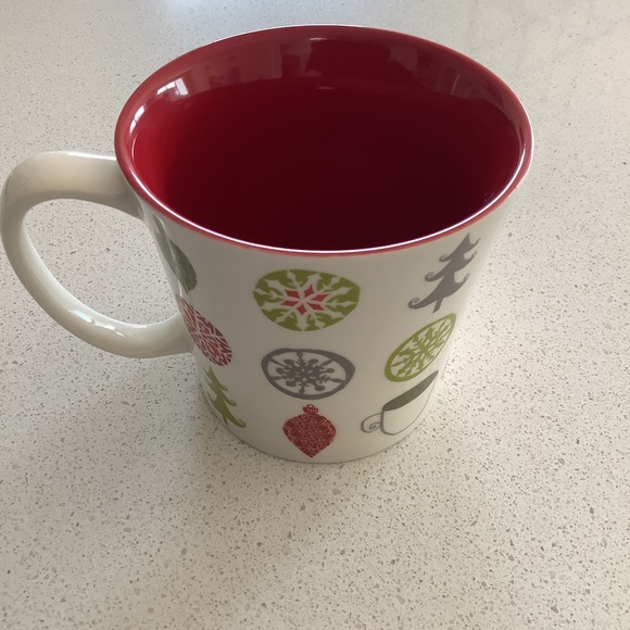 2010 Starbucks’ Holiday Mug ⭐️ - Picture 2 of 3